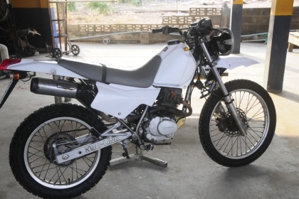 **ฮอนด้า nx125 4จังหวะ 6เกียร์ cdi สตาร์ทมือจ้า..สดๆจากญี่ปุ่น