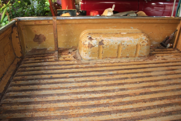 ขาย Datsun 620 ช้างเหยียบ สภาพแห้งๆ สตาร์ทติดวิ่งได้ เครื่องยนต์ดีมาก