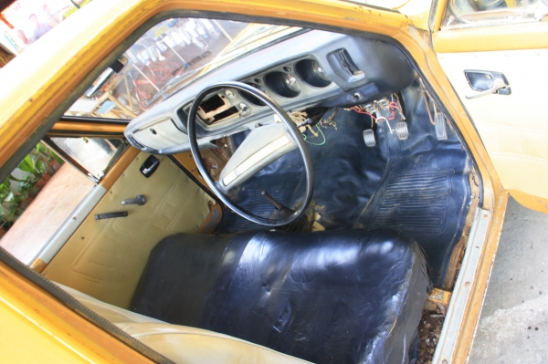 ขาย Datsun 620 ช้างเหยียบ สภาพแห้งๆ สตาร์ทติดวิ่งได้ เครื่องยนต์ดีมาก