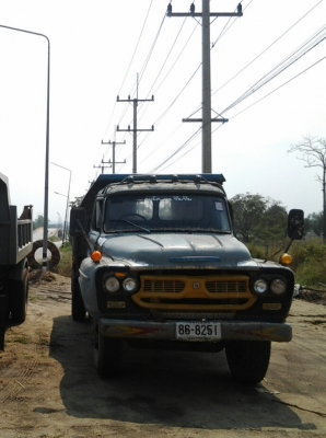 ขาย6ล้อดั้ม หัวยาว สภาพพร้อมใช้ เจ้าของขายเอง