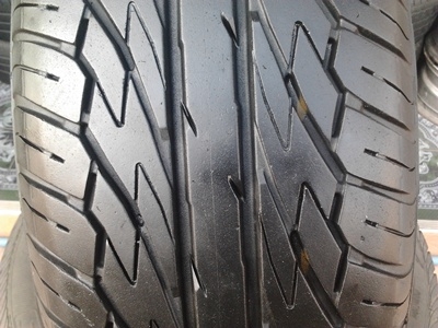 ขายยาง185/65/15 ปี 09+2เส้น/10+2เส้น DUNLOP SP300 1 ชุด ขายยาง185/65/15 ปี 09+2เส้น/10+2เส้น DUNLOP SP300 1 ชุด