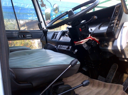 ISUZU Rocky 175 hp รถสวยเวอร์ วิ่งดี คับ ๆ ^^'' ISUZU Rocky 175 hp รถสวยเวอร์ วิ่งดี คับ ๆ ^^''