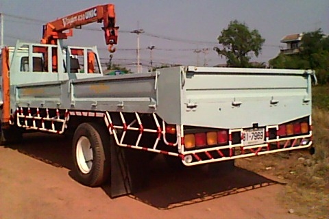 ขายด่วน6ล้อติดเครนยูนิค4ตันตัวรถยาว7เมตร30ด่วนราคา1ล้านสภาพสวย