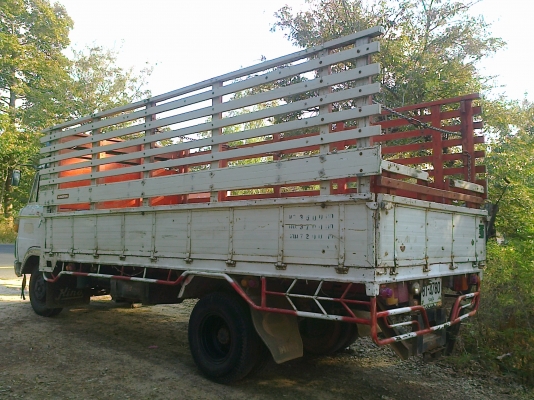 HINO KM340 - 110 HP DQ100 กระบะเหล็กคอกไม้ยาว 5 เมตรสวยมากครับ เครื่องแห้งดีมากไม่มีเยิ้ม หัวเก๋งบางๆไม่ผุเลยภายในคอนโซลอยู่ครบพร้อม ช่วงล่างคัชซีสวยไม่แตกไม่ดาม ยาง 7.50 ขอบ 16 สภาพดีพร้อมบรรทุกพร้อมใช้งาน เอกสารทะเบียนภาษีครบไม่มีขาด พร้อมโยนเล่ม ราคาต่