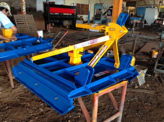 จำหน่ายเครื่องตัดหญ้าพ่วงรถแทรกเตอร์ ทุกขนาด จำหน่ายเครื่องตัดหญ้าพ่วงรถแทรกเตอร์ ทุกขนาด