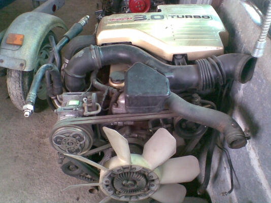 เครื่องอิซูซุดราก้อน 3000 ไม่มีเกียร์