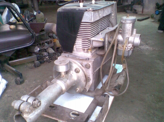 เครื่องเฮิร์ท 2 สูบ