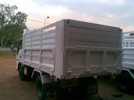 ขายรถ 6 ล้อ อีซูซุ NKR รถมือสองจากญี่ปุ่น ต่อดั๊มใหม่่ ทะเบียนจดใหม่ รถสวยพร้อมใช้