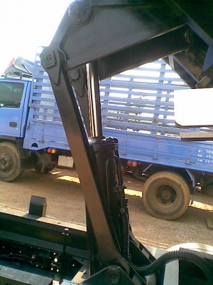 ขายรถ 6 ล้อ อีซูซุ NKR รถมือสองจากญี่ปุ่น ต่อดั๊มใหม่่ ทะเบียนจดใหม่ รถสวยพร้อมใช้