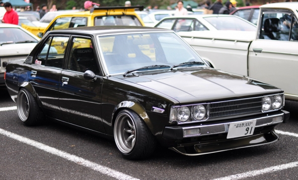 ขออนุญา่ตปล่อย KE70 2 ประตู ตามสภาพครับ ขับได้ดีแอร์เย็น