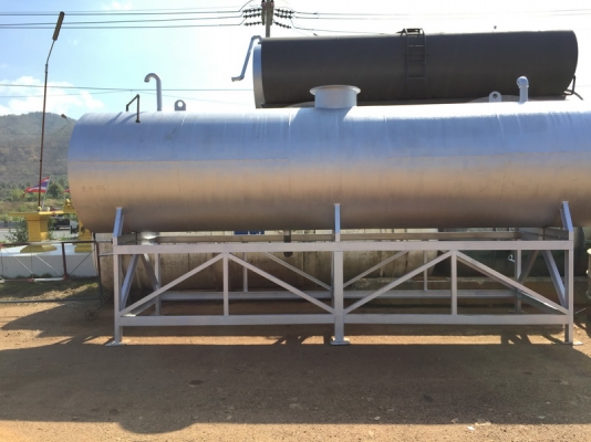 ขายถังน้ำมันเหล็ก 10,000 ลิตร พร้อมขา สภาพพร้อมใช้งาน