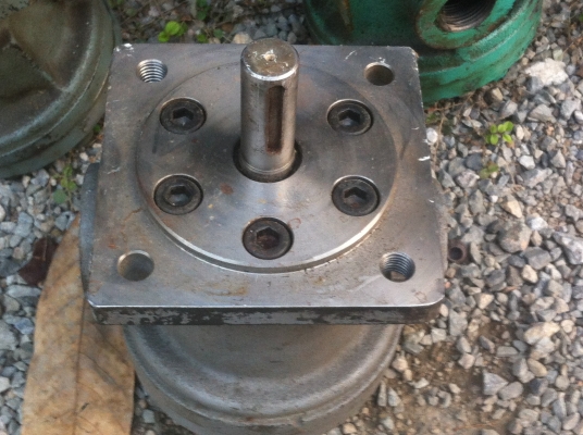 ปั้มไฮดรอลิคยี่ห้อ  PRAISEแบบ Fixed Volume Vane Pump