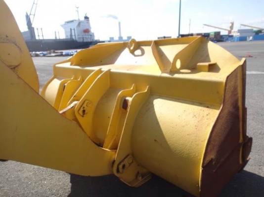 ขายคันที่ 1 รถตัก KOMATSU WA320-5 นำเข้าจากญี่ปุ่น 090-986-2521 อ๊อบ