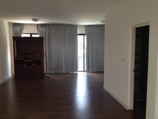 ขาย/เช่า อาคารพาณิชย์