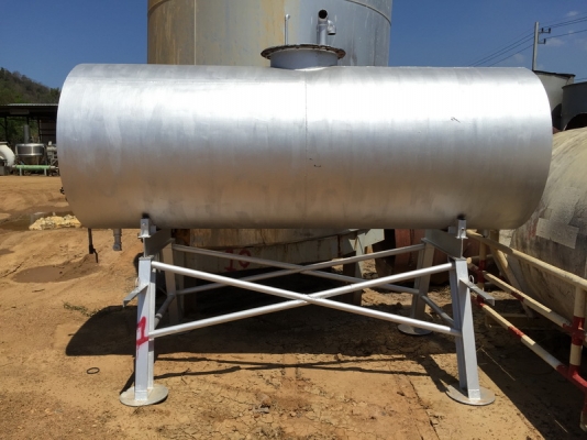 ขายถังน้ำมันเหล็ก ขนาด 3,200 ลิตร สวยมาก พร้อมใช้งาน ขายถังน้ำมันเหล็ก ขนาด 3,200 ลิตร สวยมาก พร้อมใช้งาน