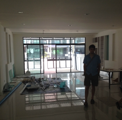 ขาย/เช่า อาคารพาณิชย์