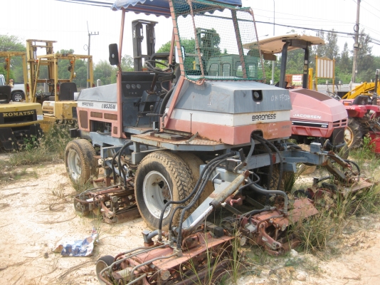 รถตัดหญ้า baroness 5หัวตัด