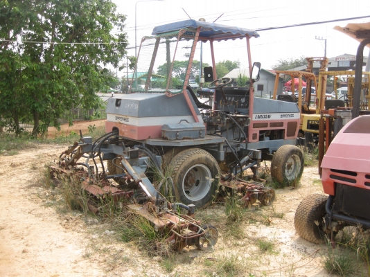 รถตัดหญ้า baroness 5หัวตัด