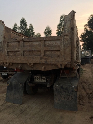 ขายดั้ม10ล้อ2เพลา ISUZU DECA 270แรง ยูโรวัน ปี43 เครื่องดี แคชซีสวย ยางดี ภายในสวย แอร์เย็น สภาพพร้อมใช้งาน เอกสารพร้อมโอน สนใจโทร090-8588220คุณนะ ID:narong498 หรือ www.truck.in.th/498 หรือFB:ณรงค์ ซื้อขายรถมือสอง(เว็บไซต์ส่วนตัว)