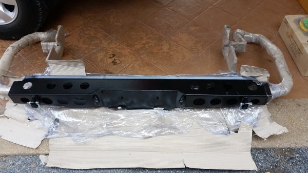 ขายกันชนหลังวีโก้ครับ