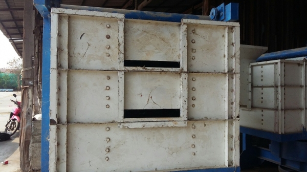 ตะแกรงเหลี่ยม 3 ชั้น พร้อมอุปกรณ์มอเตอร์ครบ ตะแกรงเหลี่ยม 3 ชั้น พร้อมอุปกรณ์มอเตอร์ครบ