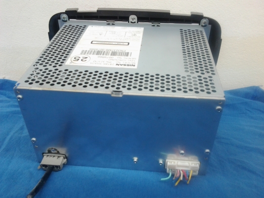 ขายเครื่องเสียงติดรถ  นิสัน มารช์