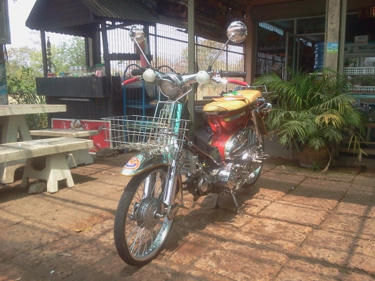 ขาย C70 เครื่องเวฟ Z ลูกเชีย ชัก 3 (มีเล่มทะเบียนเครื่อง+เล่มทะเบียนโครง) รถขี่ได้ปกติ อะไหล่เเต่งสวยๆ สภาพตามรูป ค่าตัว 15500 บาท สนใจทักเเชท หรือโทรสอบถามเพิ่มเติม 089-8054390 / 083-9008343 โอ๋ อยู่จังหวัด  ลพบุรี