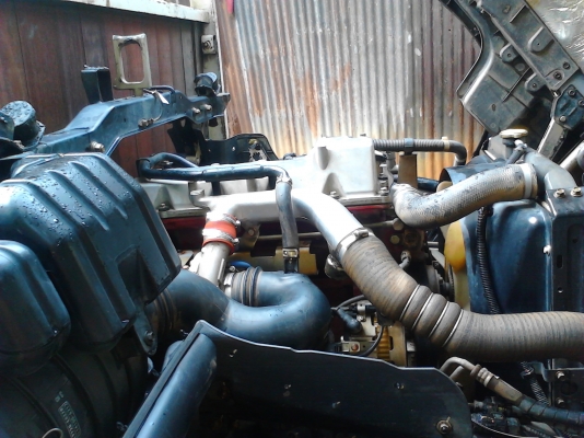 ขายรถบรรทุกหกล้อ MEGA  500  FC9JJKA   150  แรง ยาว 5.50 ม. ปี 53  ปลายปี  สนใจโทร 0836242470 ฉลองสุโขทัย