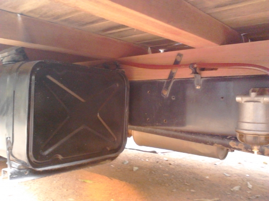 ขายรถบรรทุกหกล้อ MEGA  500  FC9JJKA   150  แรง ยาว 5.50 ม. ปี 53  ปลายปี  สนใจโทร 0836242470 ฉลองสุโขทัย