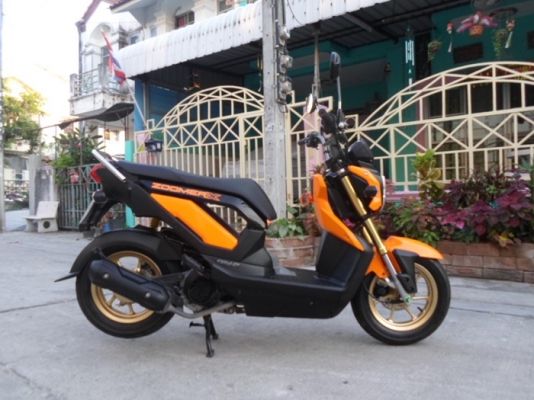 ยังไงก็ขาย zoomer-x ปี57 สวยๆ รถบ้านวิ่งน้อย 3XXX โล ชุดโอนครบ พร้อมใช้งาน