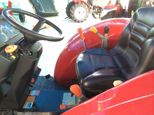 ด่วน！รถแทรกเตอร์ยันม่าร์ 39 แรง yanmar รถยึดสภาพใหม่เอี่ยม 90ช.ม.พร้อมอุปกรณ์2ชิ้นจาก621000เหลือ 450000บาทเท่านั้น