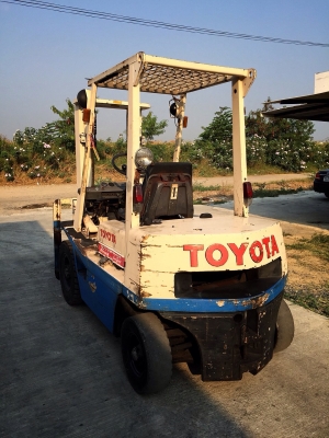 ถูกและดี ที่นี่ที่เดียว ขาย FORKLIFT - TOYOTA 4FD