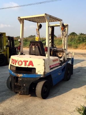 ถูกและดี ที่นี่ที่เดียว ขาย FORKLIFT - TOYOTA 4FD