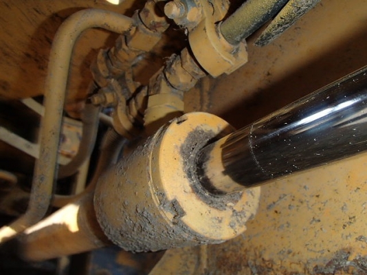 รถตักล้อยาง 507# 52677 ปี1984  เครื่อง 4 สูบ