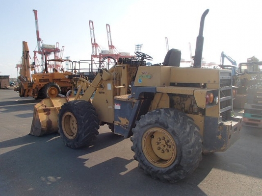 รถตักล้อยาง 507# 52677 ปี1984  เครื่อง 4 สูบ