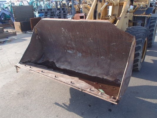 รถตักล้อยาง 507# 52677 ปี1984  เครื่อง 4 สูบ