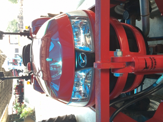 ด่วน!รถแทรกเตอร์ยันม่าร์ 39 แรง yanmar รถยึดสภาพใหม่เอี่ยม 90ช.ม.พร้อมอุปกรณ์2ชิ้นจาก621000เหลือ 450000บาทเท่านั้น ด่วน!รถแทรกเตอร์ยันม่าร์ 39 แรง yanmar รถยึดสภาพใหม่เอี่ยม 90ช.ม.พร้อมอุปกรณ์2ชิ้นจาก621000เหลือ 450000บาทเท่านั้น