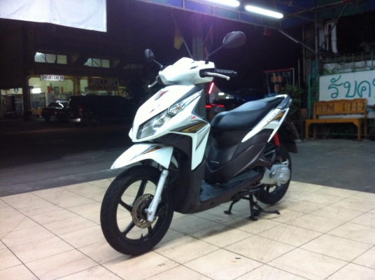 ขออนุญาติขาย Honda Click 110i ตัว TOP ล้อแม็กแท้ สีขาวมุก