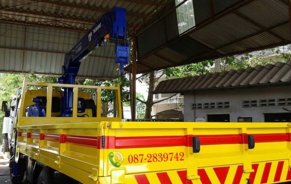 ขายรถบรรทุก 6 ล้อ ติดเครน TADANO 5 ตัน