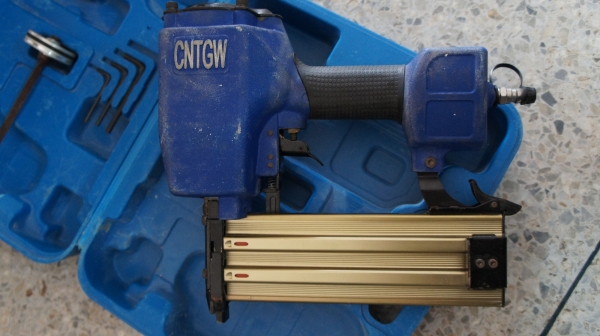 เครื่องยิงตะปู CNTGW (งานไม้ทั่วไป,งานยิงคอนกรีต) เครื่องยิงตะปู CNTGW (งานไม้ทั่วไป,งานยิงคอนกรีต)