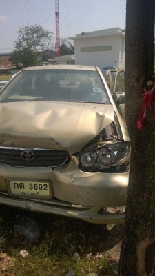 ขายซากรถ อัลตีส เครื่องยังดี เกียร์ธรรมดาไม่มีเล่ม