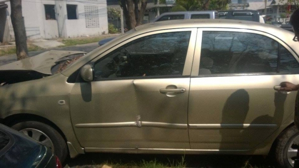 ขายซากรถ อัลตีส เครื่องยังดี เกียร์ธรรมดาไม่มีเล่ม