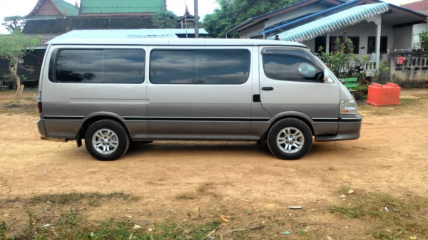 ขายรถตู้ คัสต้อมปี 01 ขายรถตู้ คัสต้อมปี 01