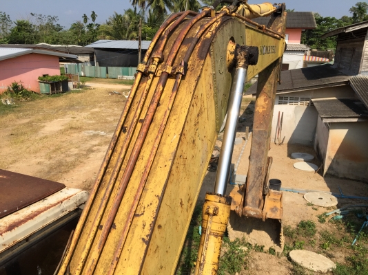 PC200-5. คอนโทนสั้น. ไฟฟ้าตัด เอวแน่นช่วงล่างดี เครื่องดีปั้มดีแห้ง บุ้งกี้สวย