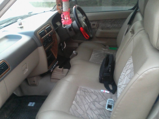 nissan fronther เพาเวอร๋โงงาน สวยกร๊ป ปี2005