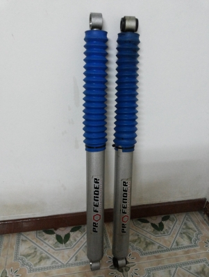 โช้คแก็ส PROFENDER หนืดๆเลยครับ มี 2 คู่ โช้คแก็ส PROFENDER หนืดๆเลยครับ มี 2 คู่