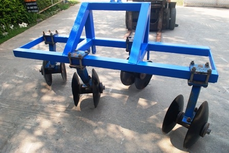 ขายผานยกร่องคู่ (ติดรถมา) พร้อมใช้งาน