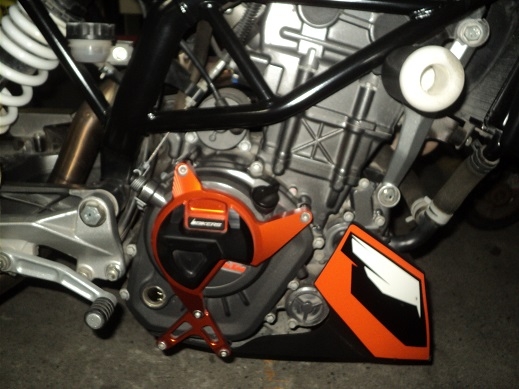 หาแลกรถ bigbike กับ ktm duke200  2012 ทะเบียน
