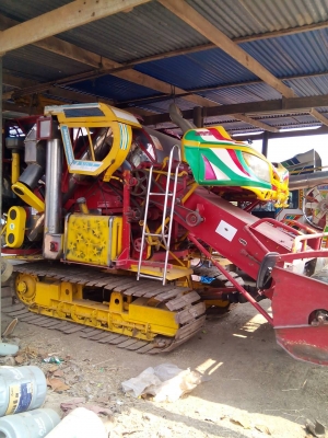 ขายรถเกี่ยวข้าวเจ้าช้างไวไฟ 780,000 ต่อรองครับ