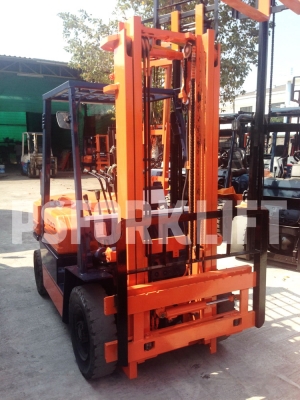 ขายรถโฟล์คลิฟท์ โตโยต้า 5FG20 เสาสูง 3.5 ม. จากประเทศญี่ปุ่น